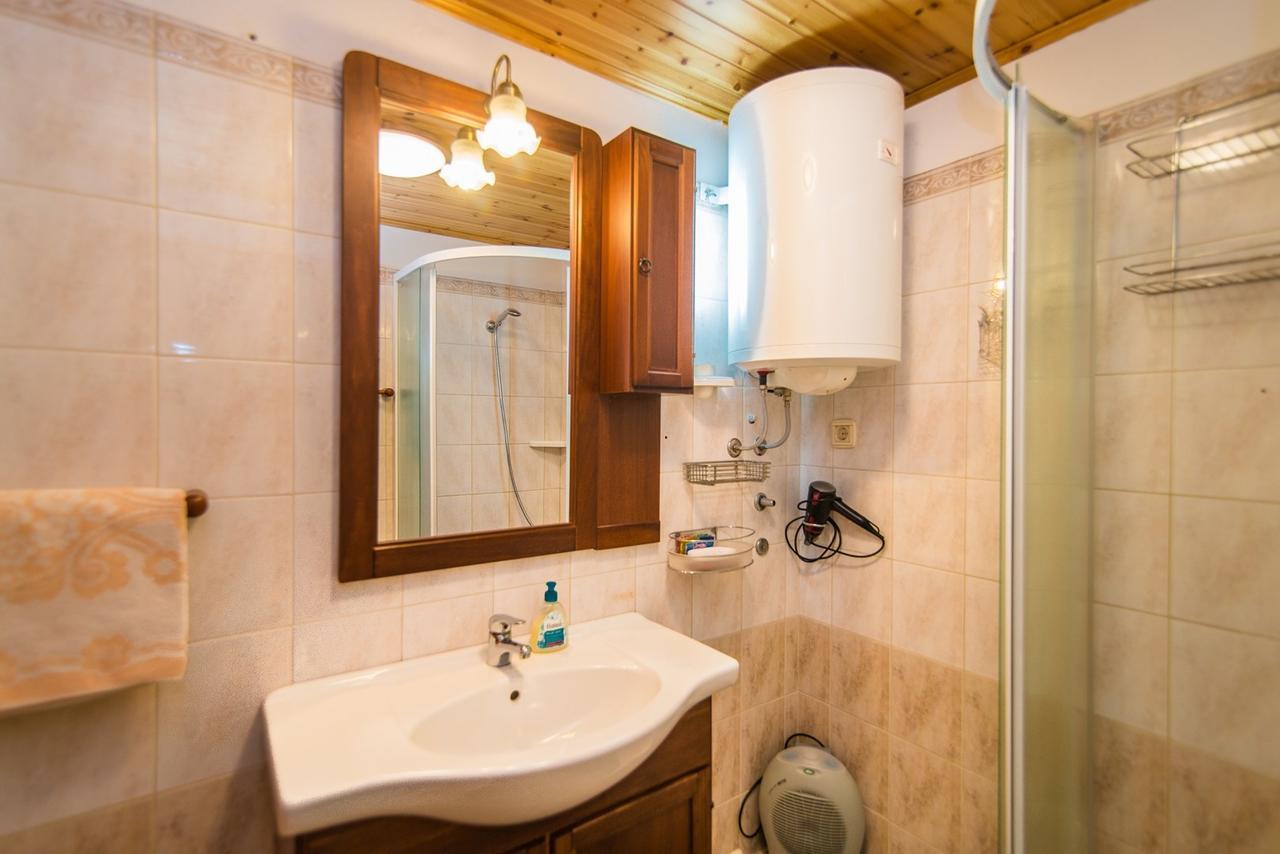 Apartment Nilda Valdi Sabadin Eksteriør bilde